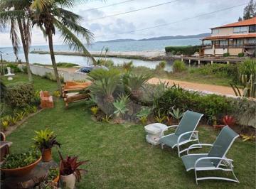 Casa · 273m² · 5 Quartos · 3 Vagas · Condomínio com 5 quartos à venda em Praia rasa - RJ