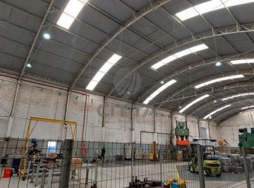 0 · GALPÃO À VENDA E PARA ALUGAR, 2000m2, BAIRRO MACUCO EM VALINHOS/SP.
