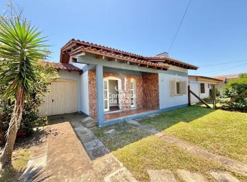 202511271431045700.jpg · Casa para Venda em Tramandaí, S Francisco, 3 dormitórios, 1 suíte, 2 banheiros, 3 vagas