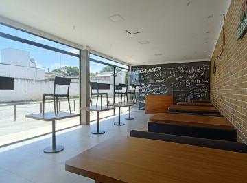 Foto 01 · Ponto comercial para Locação em rua pública, Sim, Feira de Santana, 1 sala, 1 banheiro, 137m² área.