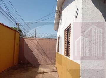 202511271023317970.jpeg · Casa para Venda em Uberlândia, Santa Mônica, 3 dormitórios, 1 suíte, 2 banheiros, 3 vagas