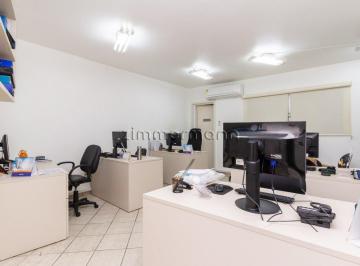 Casa · 232m² · 3 Quartos · CASA COMERCIAL PARAÍSO