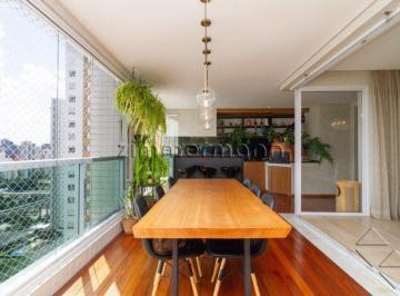 Apartamento · 194m² · 3 Quartos · 4 Vagas · APARTAMENTO CAMPO BELO 3 DORMITÓRIOS 4 VAGAS