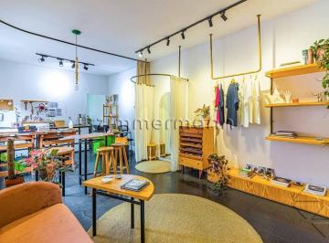 Comercial · 122m² · CASA COMERCIAL NA VILA MADALENA