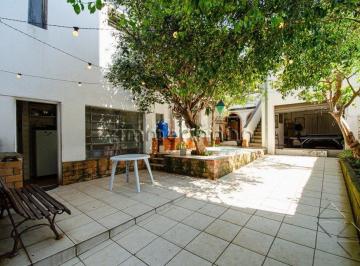 Casa · 217m² · 4 Quartos · 7 Vagas · CASA SOBRADO POMPÉIA 4 DORMITÓRIOS 7 VAGAS