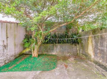 Casa · 240m² · 2 Quartos · CASA ALTO DE PINHEIROS 2 DORMITÓRIOS