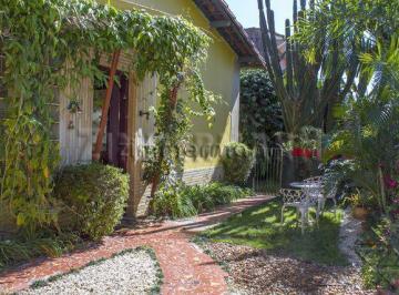 Casa · 146m² · 6 Quartos · CASA, POMPÉIA, 6 DORMITÓRIOS.