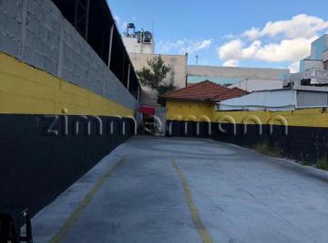 Terreno · 430m² · Terreno em rua tranquila, localização excelente zoneamento Centralizado, área total 430m², próximo