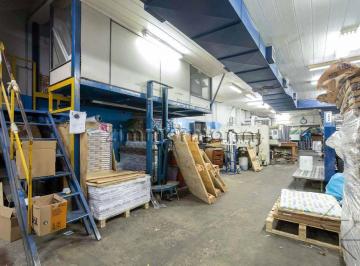 Comercial · 651m² · CASA COMERCIAL EM PERDIZES
