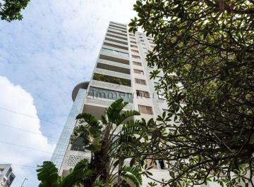 Apartamento · 130m² · 3 Quartos · Excelente apartamento em Pinheiros, a 210m da Estação Fradique Coutinho do metrô