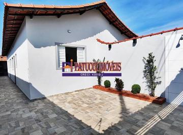 Casa · 2 Quartos · 2 Vagas · Oportunidade no Jussara! Casa com Suíte e Churrasqueira – Pronta para Morar