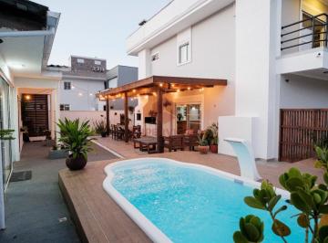 Casa · 480m² · 5 Quartos · Casa à venda - em Daniela