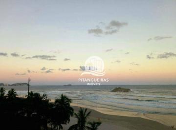 cb227486cc829cf635f66aeb046a5674c219552e · Excelente apartamento de 3 quartos e 3 suítes frente mar na Praia da Pitangueiras.