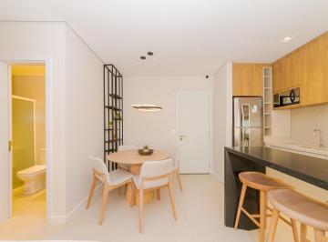 Apartamento de 2 quartos, Curitiba · APARATAMENTO 2 QUARTOS, 1 SUÍTE, SACADA COM CHURRASQUEIRA A CARVÃO