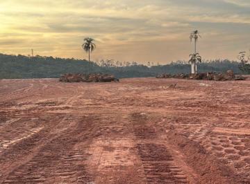 foto1 · Terreno de 78 mil m² à venda na BR-116  Ideal para galpões em Itapecerica da Serra