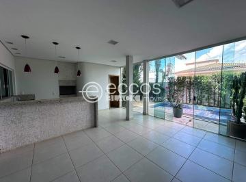 Casa · 260m² · 3 Quartos · Casa em condomínio para aluguel, 3 quartos, 3 suítes, Nova Uberlândia - Uberlândia/MG