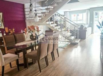 Casa · 255m² · 3 Quartos · 6 Vagas · Sobrado à venda em Assunção, São Bernardo: 255m², 3 suítes, 4 banheiros. Opor...