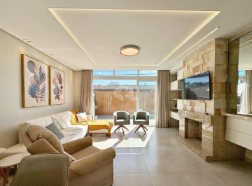 Casa · 151m² · 3 Quartos · 2 Vagas · Casa em condomínio totalmente mobiliada