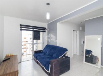 Apartamento · 51m² · 2 Quartos · 1 Vaga · Apartamento de 2 quartos e varanda, semi mobiliado na Vila Nova