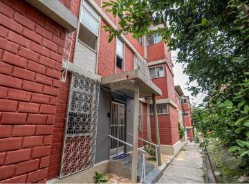 Apartamento · 46m² · 2 Quartos · 1 Vaga · Apartamento à venda, 2 quartos, 46m², por R$185.000,00 no Cocotá, Ilha do governador, RJ.