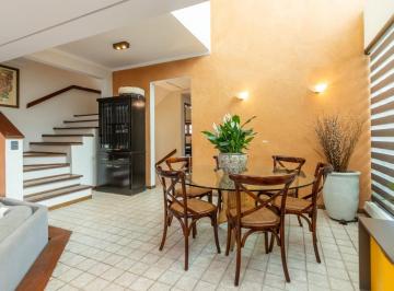 IMG_20260621_181504_000.jpeg · Aconchegante sobrado para venda em Saúde com 4 quartos, sendo 4 suítes, 220m² - remaxfront#IGDQW