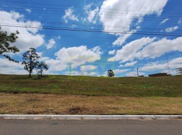 Terreno · 2251m² · Terreno com 2251 m² a uma quadra da Av Jacob Macanhan no Pineville