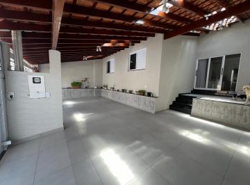 Casa en Venda de 2 quartos Jardim Harmonia · Casa de 200 m² com 2 quartos/suíte/closet/3 vagas carros/ á venda em Jardim Harmonia-Itatiba - SP