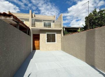 Casa · 60m² · 3 Quartos · 2 Vagas · Sobrado 3 Quartos Reformado – Curitiba por R$ 300
