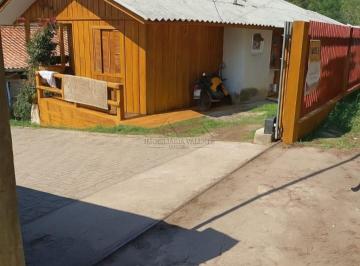 Casa · 80m² · 3 Quartos · 2 Vagas · Oportunidade: Casa 3 Quartos a Poucos Minutos do C