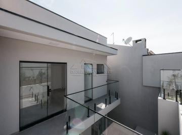 Casa · 100m² · 3 Quartos · 2 Vagas · Imóvel de Alto Padrão com Sacadas em Todos os Quar