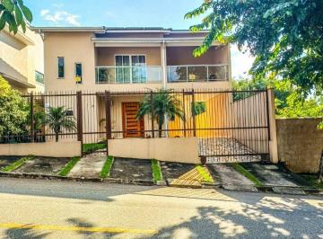 158_2174_1715198793271.jpg · 
                    
                        Casa 4 Dormitórios para venda em Resende - RJ
        