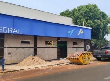 4e98be2f2456d790e770d1542974d82cf515b3f3 · Prédio Comercial 680 m2