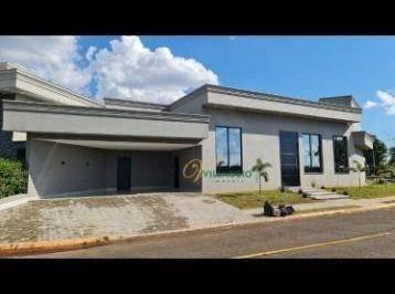 a85cb701a8d24a7d1d06e0d46d1024a568da0f6c · Casa com 3 dormitórios à venda, 270 m² por R$ 2.200.000 - Lot. Res. Golden Park - Mirassol/SP