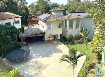 Foto 01 · Imperdível Casa à Venda em Carapicuíba-SP na Chácara Santa Lúcia: 4 Quartos, 3 Suítes, 4 Salas, 5 Ba