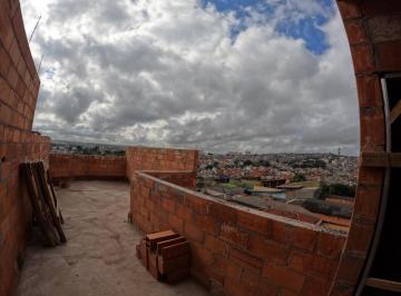 Apartamento · 64m² · 2 Quartos · 1 Vaga · Apartamento sem condomínio com 2 dormitórios. Possui 1 vaga de garagem.