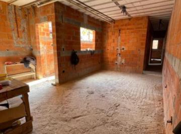 Apartamento · 86m² · 3 Quartos · 2 Vagas · Apartamento sem condomínio com 3 dormitórios sendo 1 suíte e 2 vagas com elevador- Vila Pires