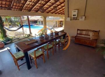 Casa de 5 quartos, Sobradinho · Casa no Condomínio Vivendas Lago Azul/5 quartos/4 suítes/2 suítes com closet