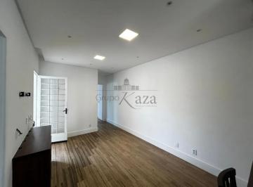 Casa · 150m² · 3 Quartos · 2 Vagas · Oportunidade - Casa em Condomínio - Jardim Marcondes - Morada Casabella - 3 Dormitórios - 90m².