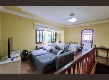Casa · 217m² · 5 Quartos · 2 Vagas · Casa à Venda - Utinga, 5 Quartos, 217 m2