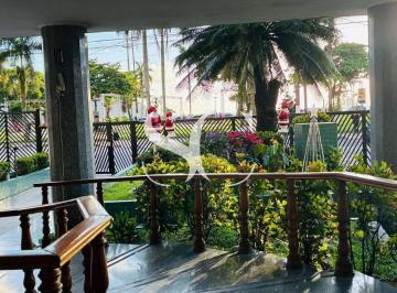 Apartamento · 40m² · 1 Quarto · Oportunidade Única: Apartamento "Porteira Fechada" na Ponta da Praia com Vista Mar!