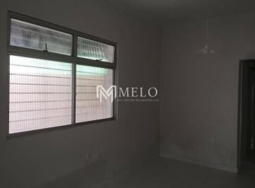 Apartamento · 58m² · 2 Quartos · 1 Vaga · CASA AMARELA - Apto com 2qts, 1vaga, 58m²