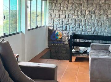 Casa · 228m² · 4 Quartos · 3 Vagas · Casa 4 quartos com vista permanente para o mar. 