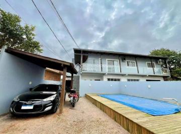 Casa · 85m² · 2 Quartos · 1 Vaga · Vendo casa com 2 quartos | Aririu Palhoça - SC