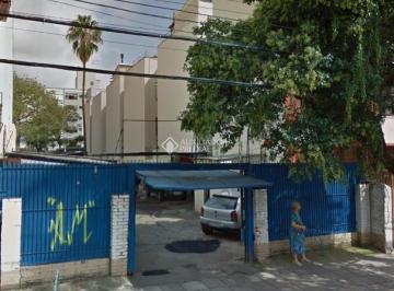 Captura de tela_24-11-2025_16746_www.google.com · Terreno plano