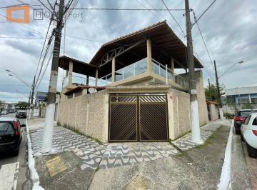 Casa · 130m² · 2 Quartos · 2 Vagas · Casa em Boqueirão - Praia Grande, SP