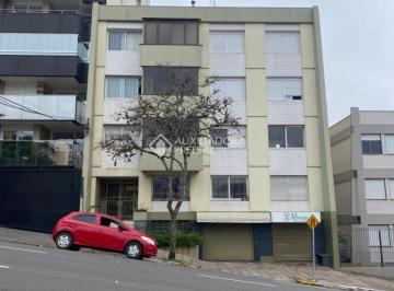 Apartamento · 106m² · 3 Quartos · 1 Vaga · Apartamento próximo do Parque dos Macaquinhos, com 03 quartos sendo 01 suíte, 105m² no Centro