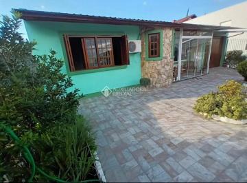 Casa · 110m² · 2 Quartos · 2 Vagas · Casa com 02 quartos sendo 01 suíte, 110m² privativos no bairro Santa Lúcia