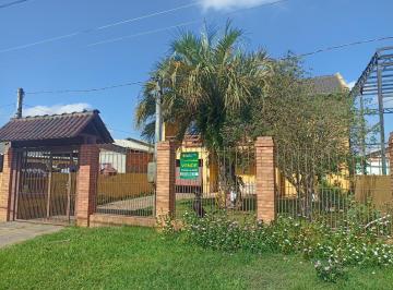Casa · 216m² · 3 Quartos · 2 Vagas · Sobrado 3 dormitórios, 1 com suíte,