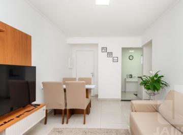 Apartamento · 60m² · 2 Quartos · Apartamento 02 dormitórios em Bela Vista.