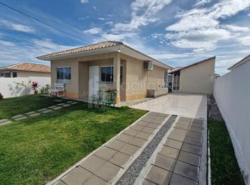 Casa · 449m² · 4 Quartos · 3 Vagas · Linda casa linear, primeira locação, localizada entre Iguaba Grande e São Pedro da Aldeia